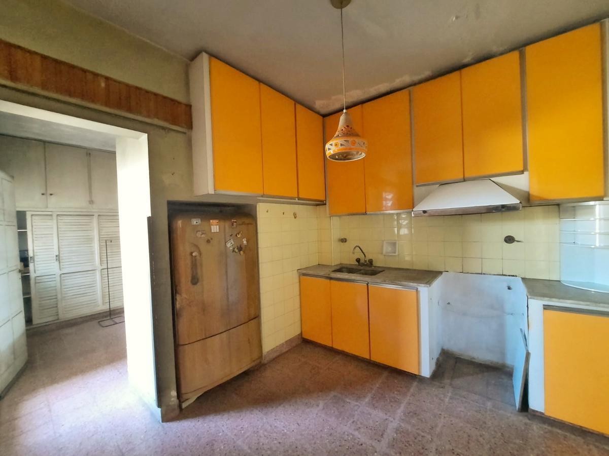 Venta Galpon/deposito con Vivienda 320 m² Valentin Alsina 2