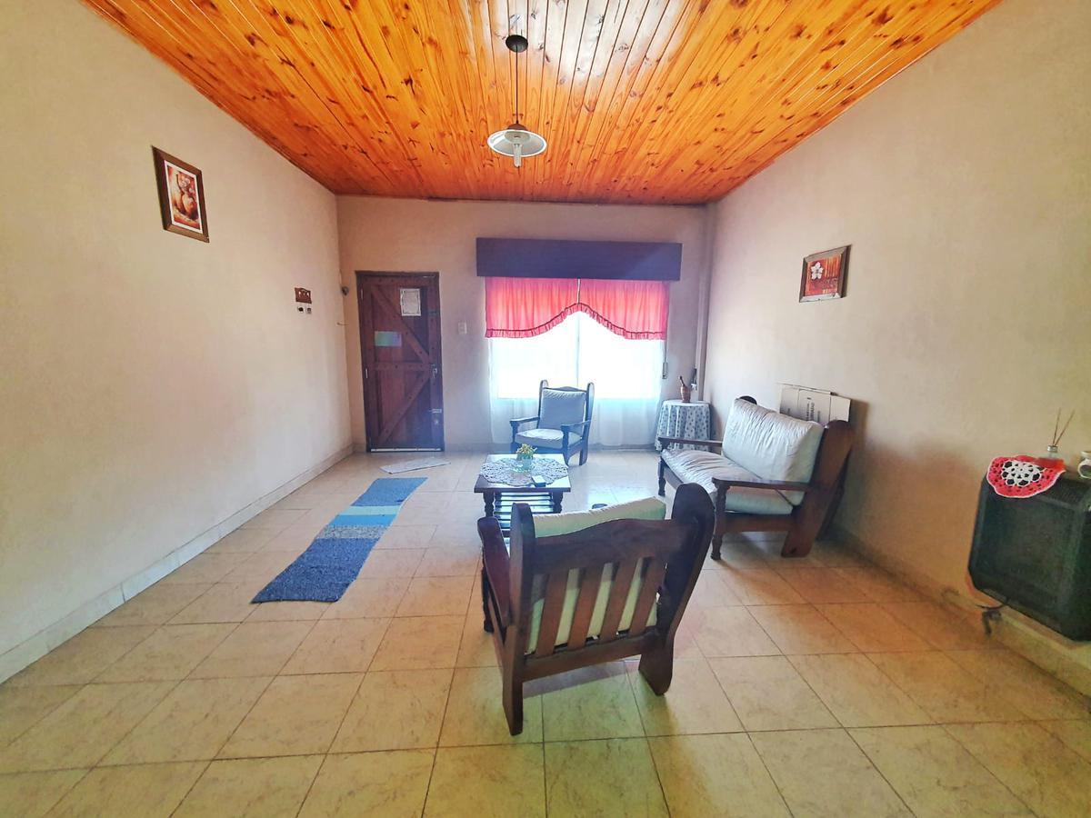 VENTA CASA 3 AMB 280 M2 PATIO VALENTIN ALSINA