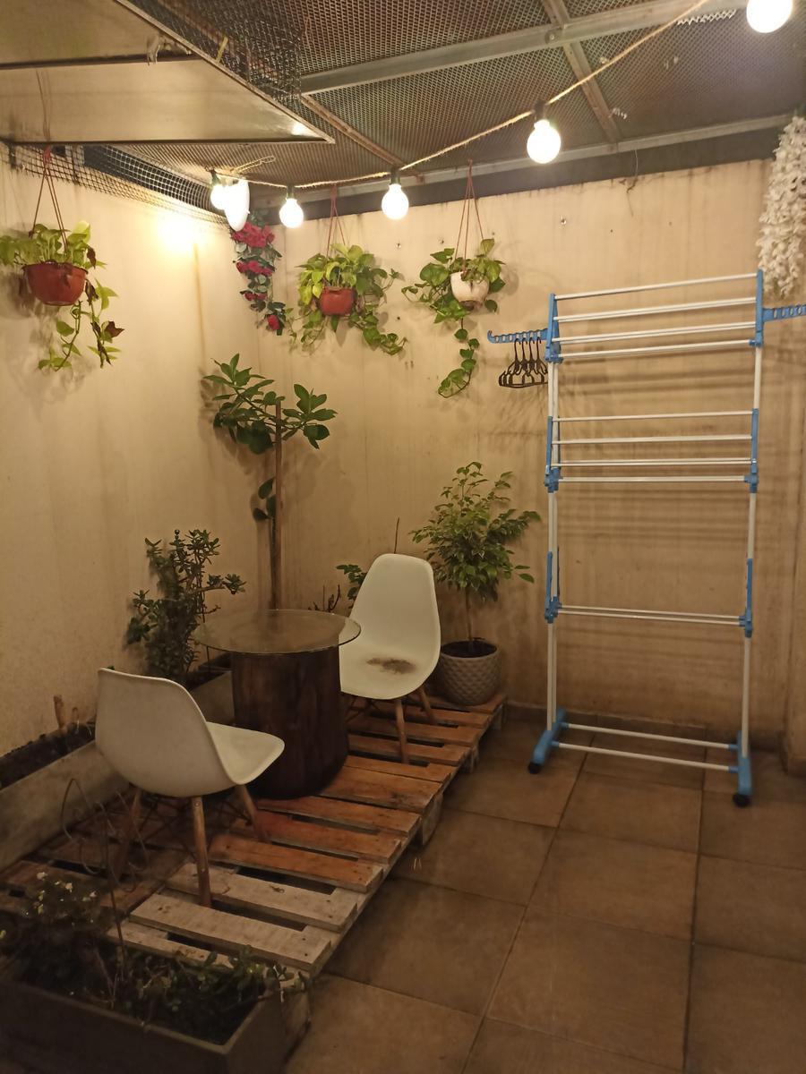 Foto de VENTA DEPARTAMENTO 2 AMB 48 M2 COCHERA LANUS OESTE, imagen 2