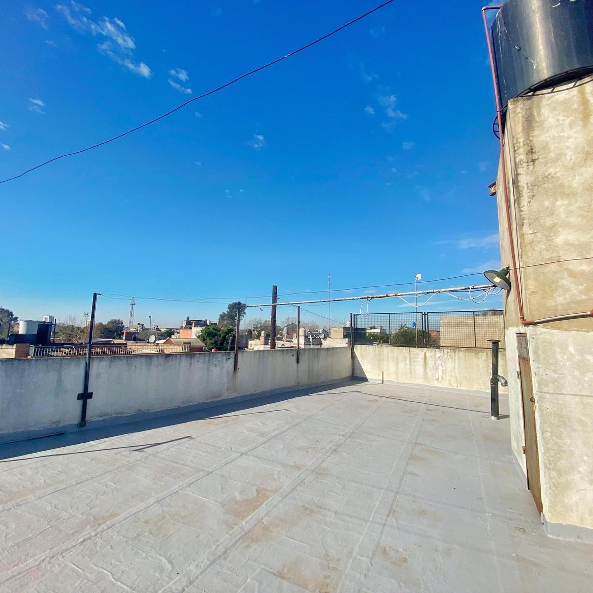 Venta PH 3 Amb 83 m² Balcon Tarraza Valentin Alsina Lanus 1