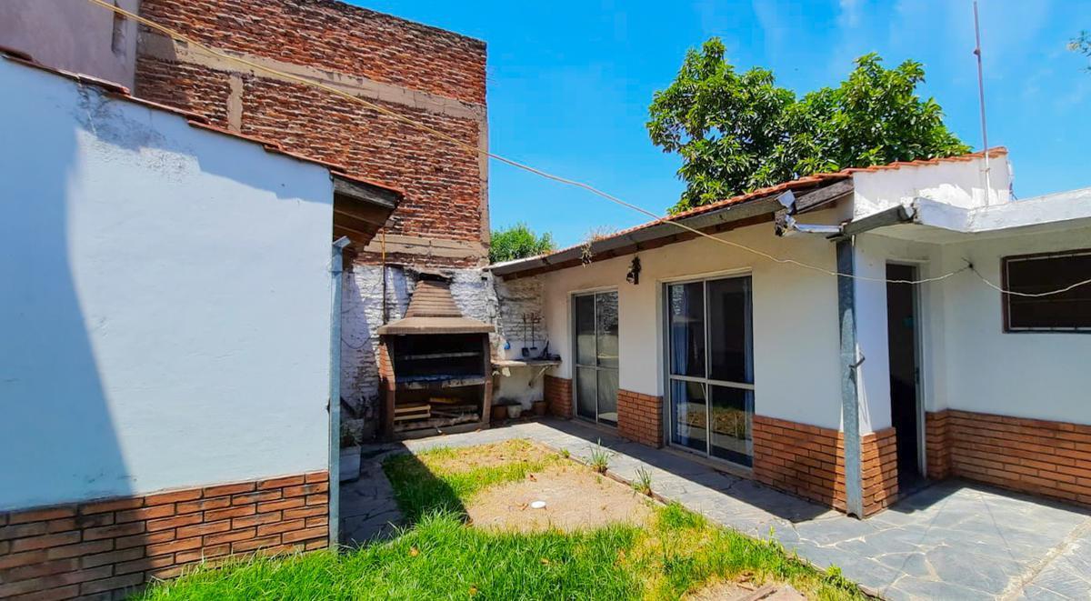 Venta Casa C/local 3 Amb 263 m² Valentin Alsina 2