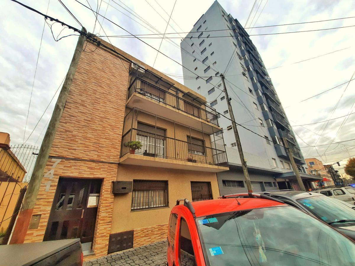 Venta Departamento 3 Amb 66 m² Valentin Alsina 5