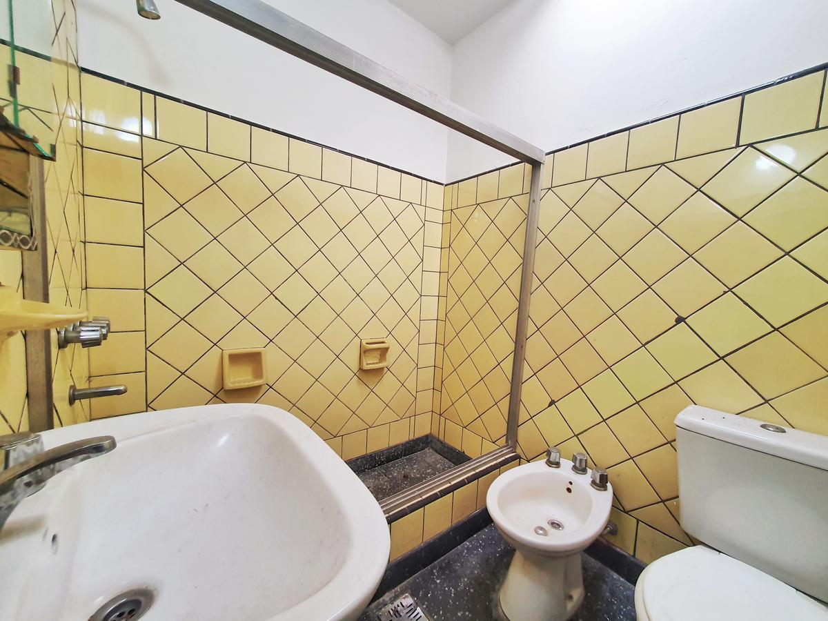 Venta PH 2 Amb 119 m² Valentin Alsina 2