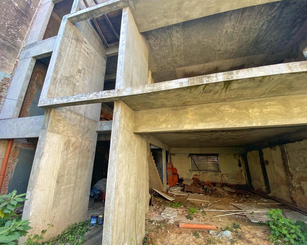 Venta Terreno con Losa 179 m² Valentin Alsina 5