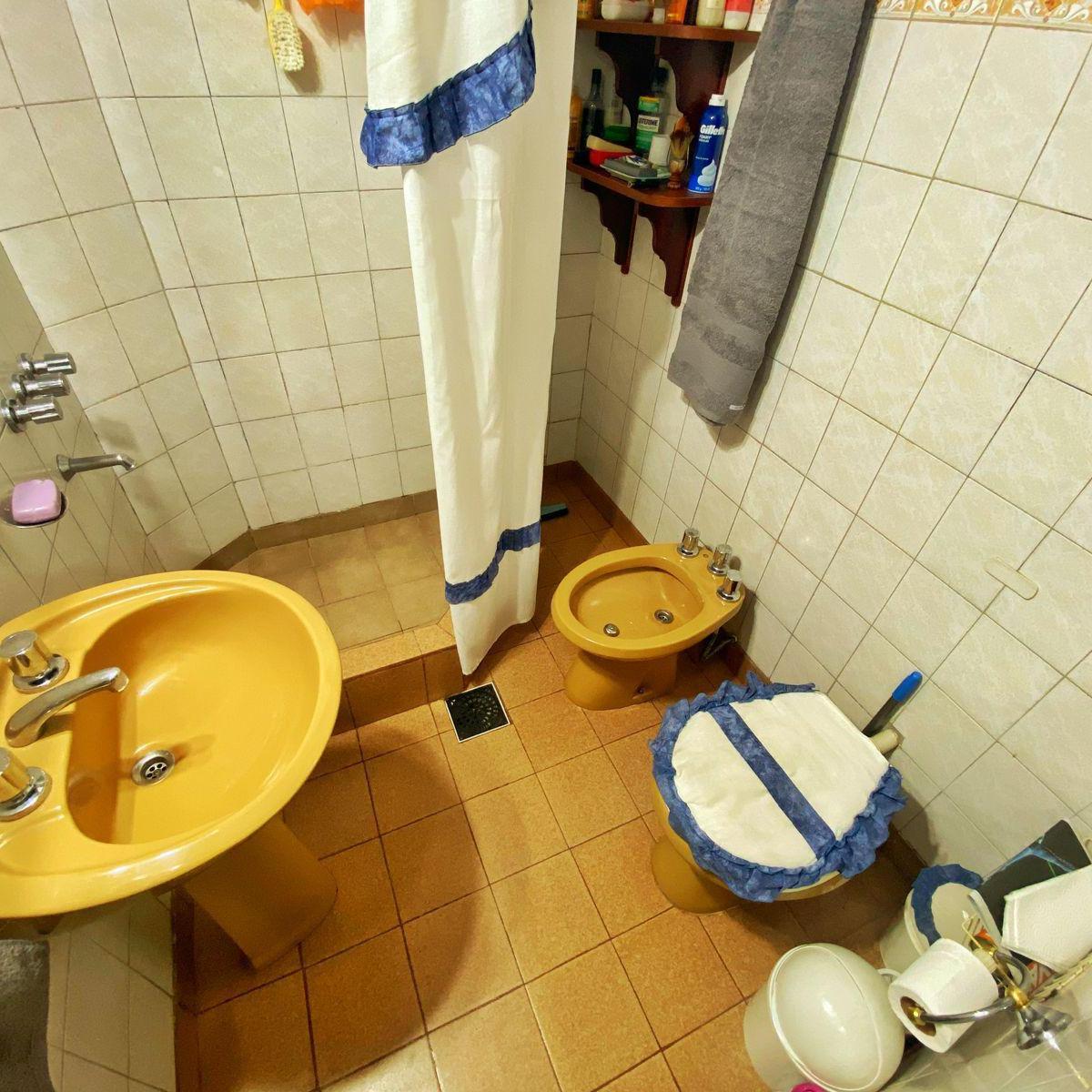 Venta Casa 2 Ambientes 206 m² Valentin Alsina 2