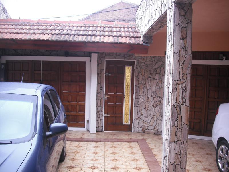 Venta Casa 5 Amb 100 m² Cochera Valentin Alsina Lanus 2