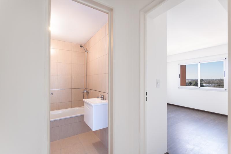 VENTA DEPARTAMENTO 2 AMB 50 M2 COCHERA REMEDIOS DE ESCALADA LANUS