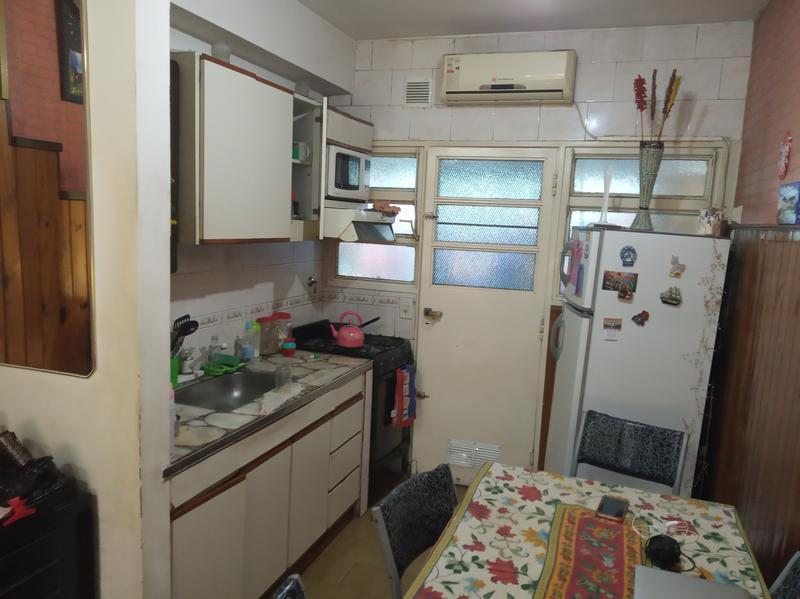 Foto de VENTA DUPLEX 2 AMB 60 M2 VALENTIN ALSINA LANUS, imagen 3