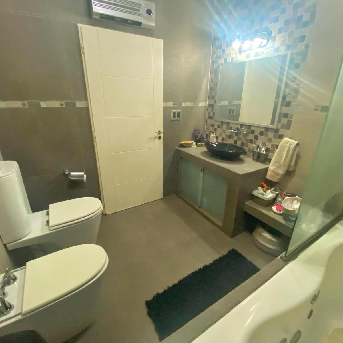 Venta Casa 6 Amb 375 m² Piscina Quincho Jardín Garage Lanus 5