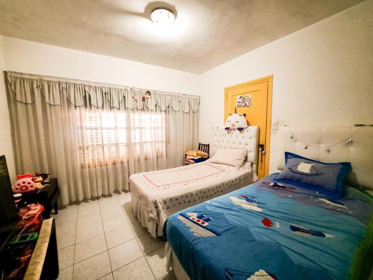 Venta PH 3 Amb 125 m² Lanus Oeste 1