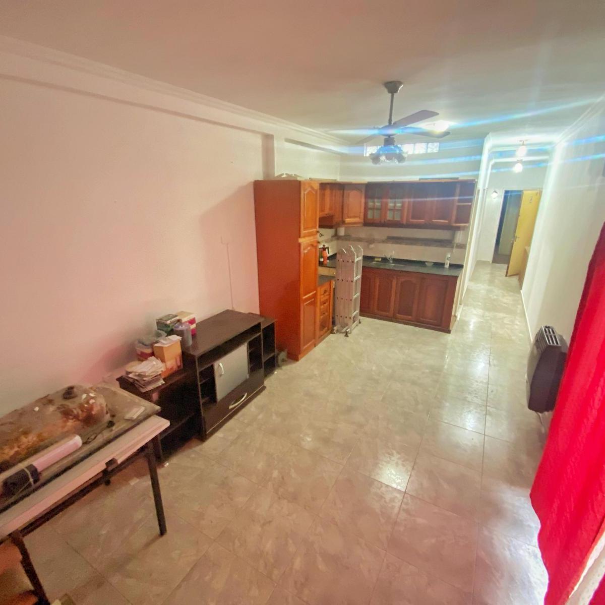 Venta Casa en Block 3 Deptos 6 Amb 151 m² Lanus Oeste 3