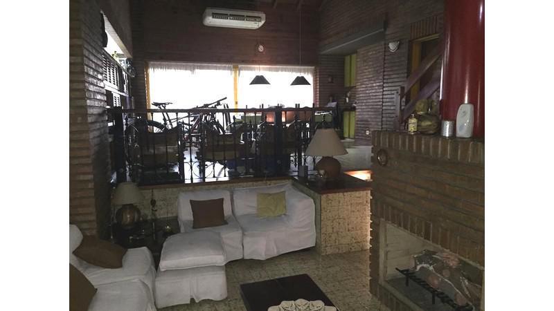 Venta Chalet 4 Amb 267 m² Jardin Valentin Alsina Lanus 5