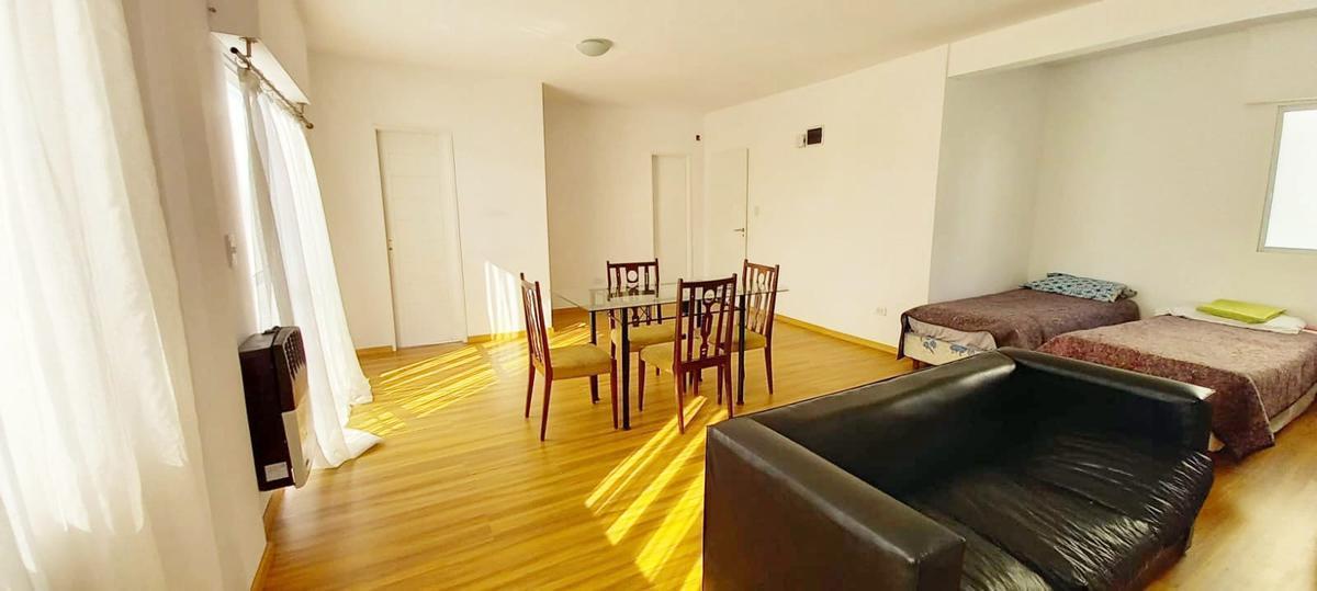 Venta Departamento 52 m² Cochera Lanus Oeste 4