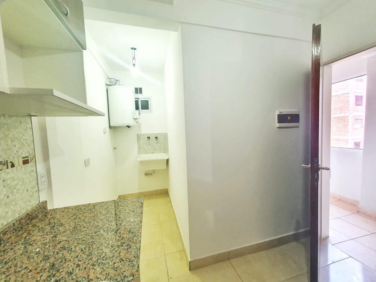 Foto de VENTA DEPARTAMENTO 3 AMB 51 M2 BALCON VALENTIN ALSINA LANUS, imagen 2