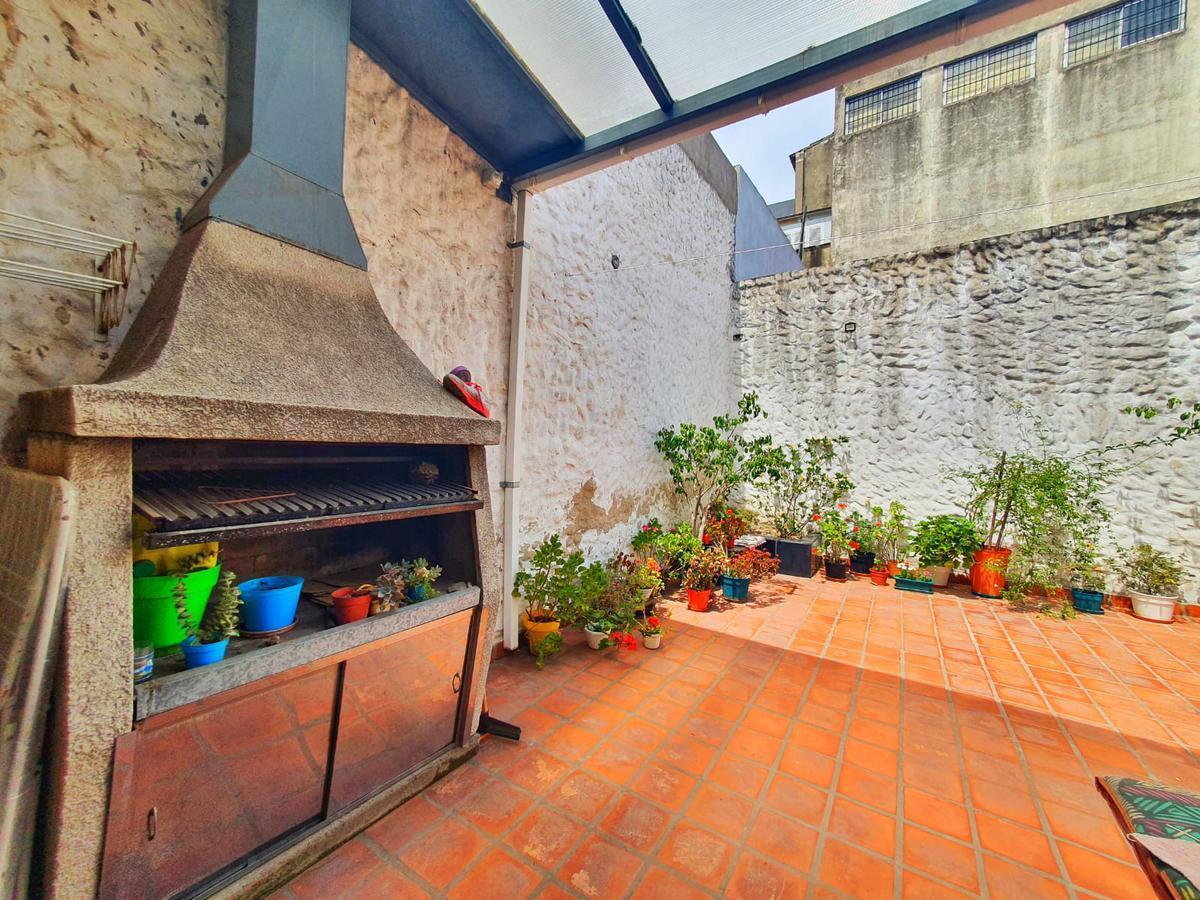 Venta Casa 3 Amb 150 m² Cochera Patio Terraza Valentin Alsina 4