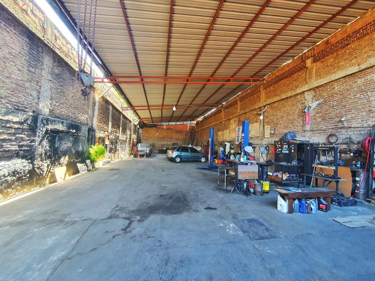 VENTA GALPON/DEPOSITO 440 M2 VALENTIN ALSINA LANUS