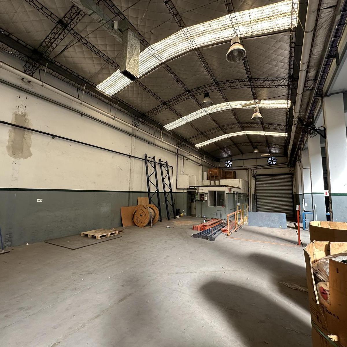 Foto de VENTA GALPÓN INDUSTRIAL AVELLANEDA PIÑEYRO, imagen 4