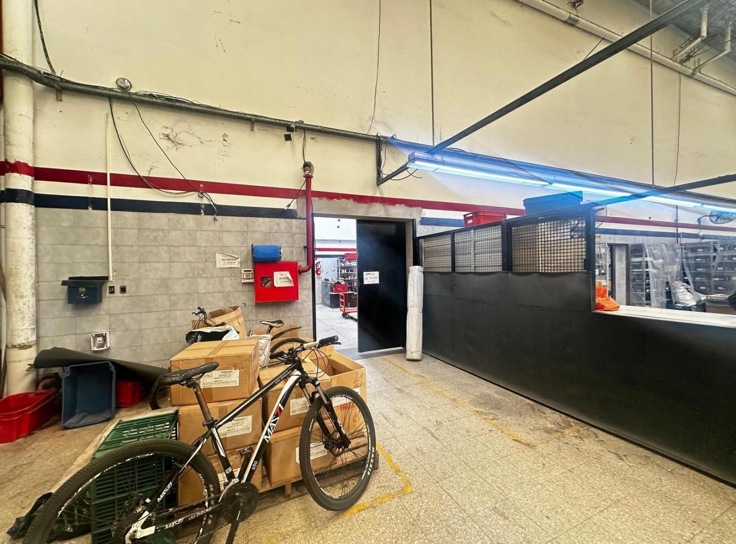 VENTA GALPÓN LANUS OESTE