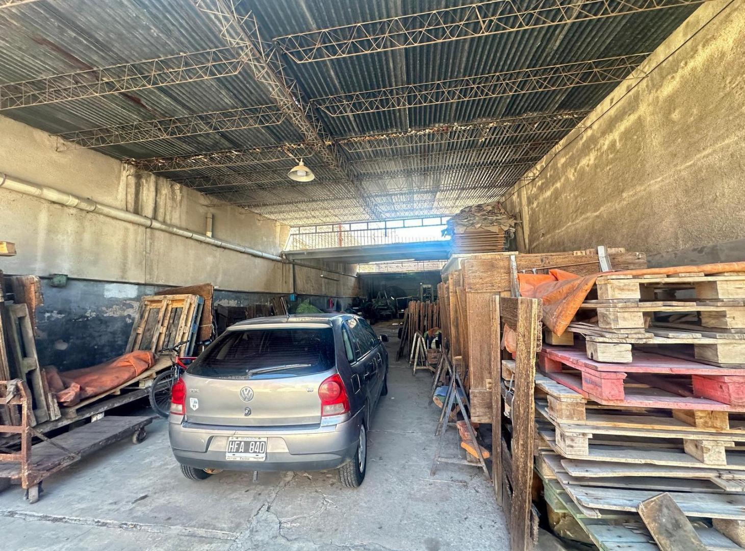 Foto de GALPÓN SEMICUBIERTO OFICINA BAÑO LANÚS OESTE, imagen 4