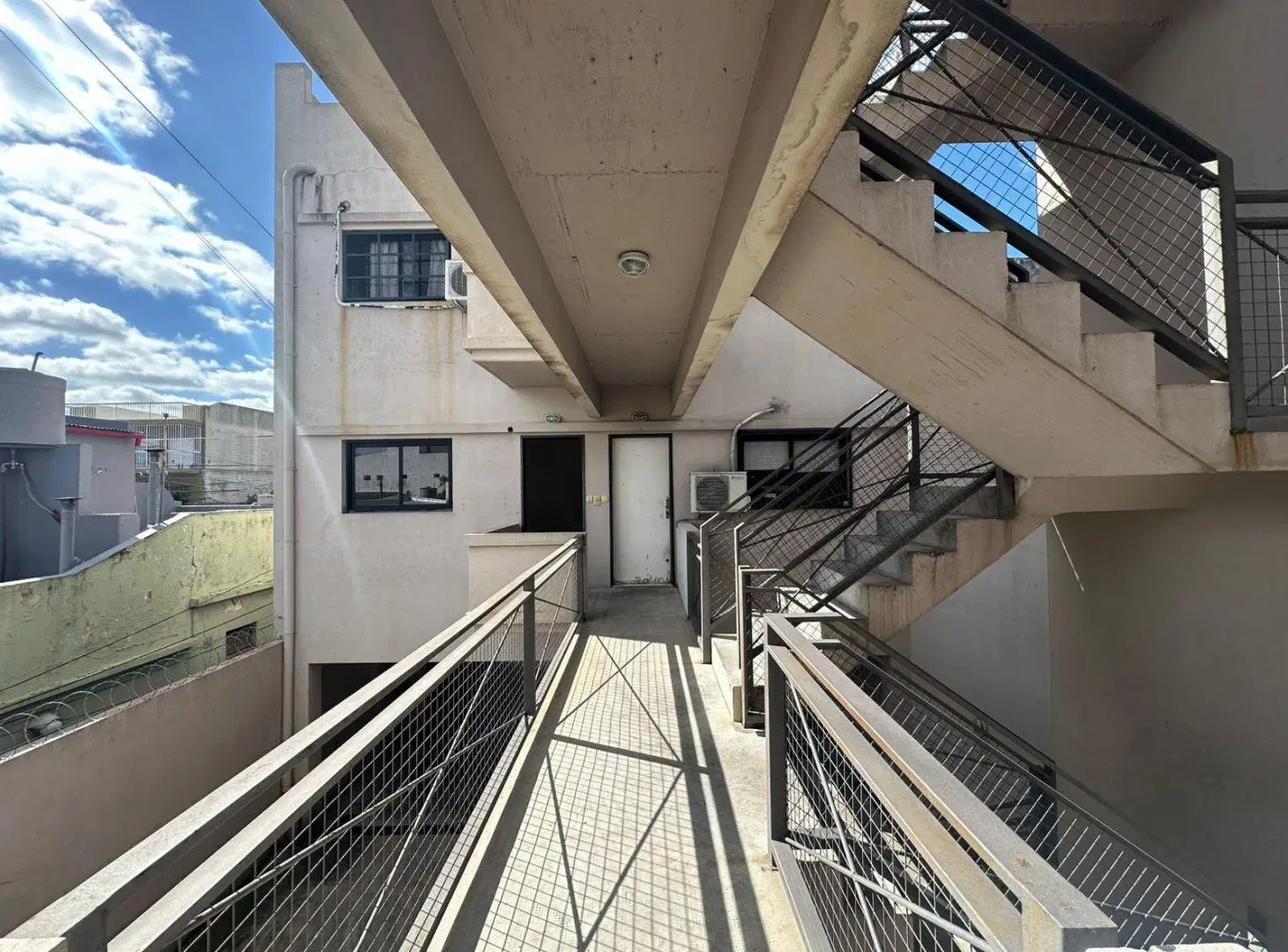 ALQUILER DEPARTAMENTO 2 AMBIENTES COCHERA SUM TERRAZA 3