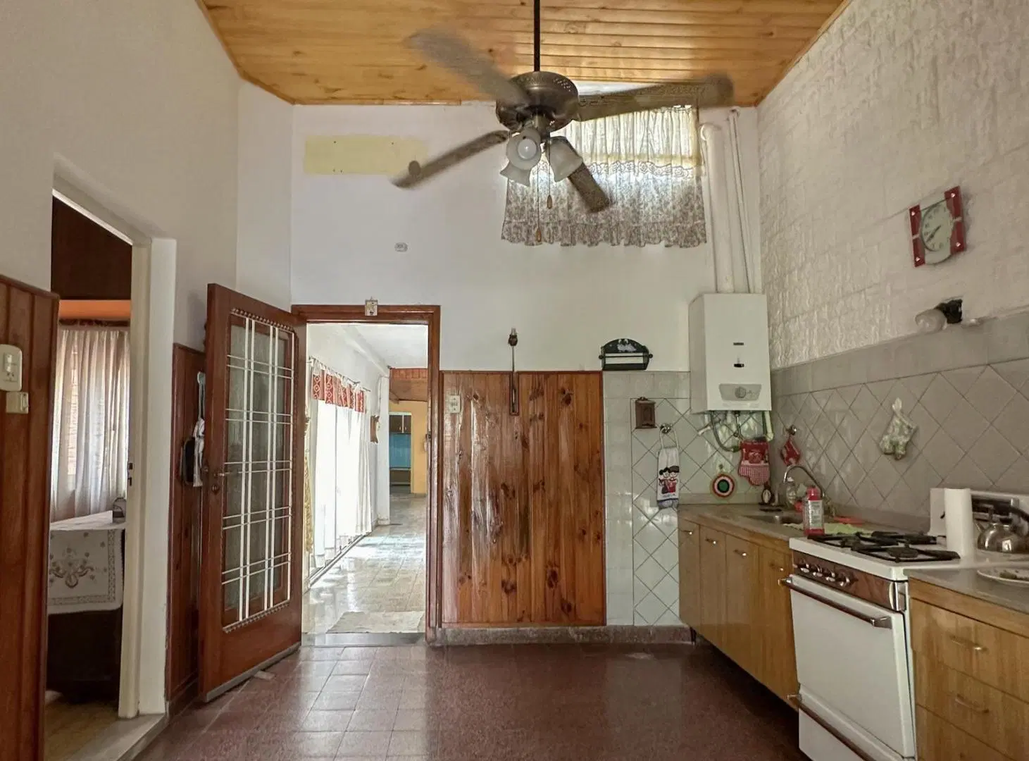 VENTA CASA MULTIFAMILIAR DOBLE SALIDA PIÑEYRO AVELLANEDA 2
