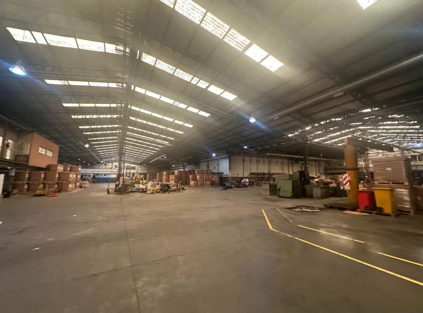 VENTA GALPÓN INDUSTRIAL OFICINAS PIÑEYRO AVELLANEDA 4