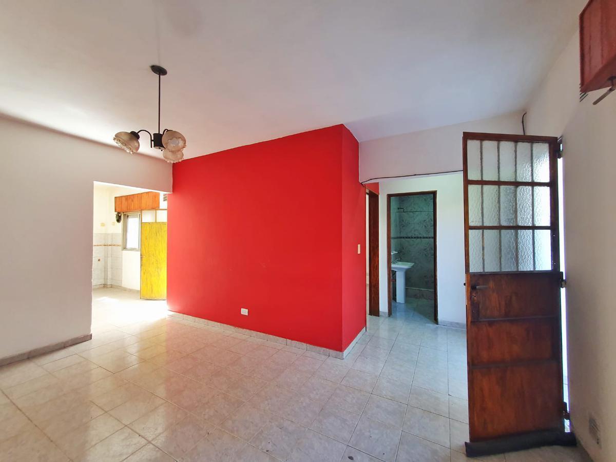 Foto de ALQUILER CASA 3 AMB 110 M2 LANÚS OESTE PATIO COCHERA, imagen 4
