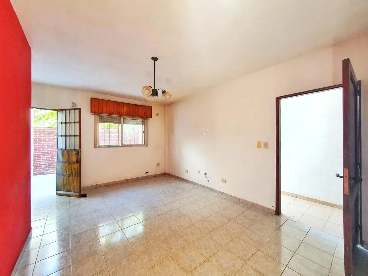 ALQUILER CASA 3 AMB 110 M2 VALENTIN ALSINA 2