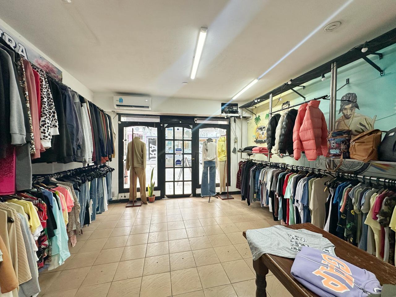 Foto de Local en Valentin Alsina, imagen 1