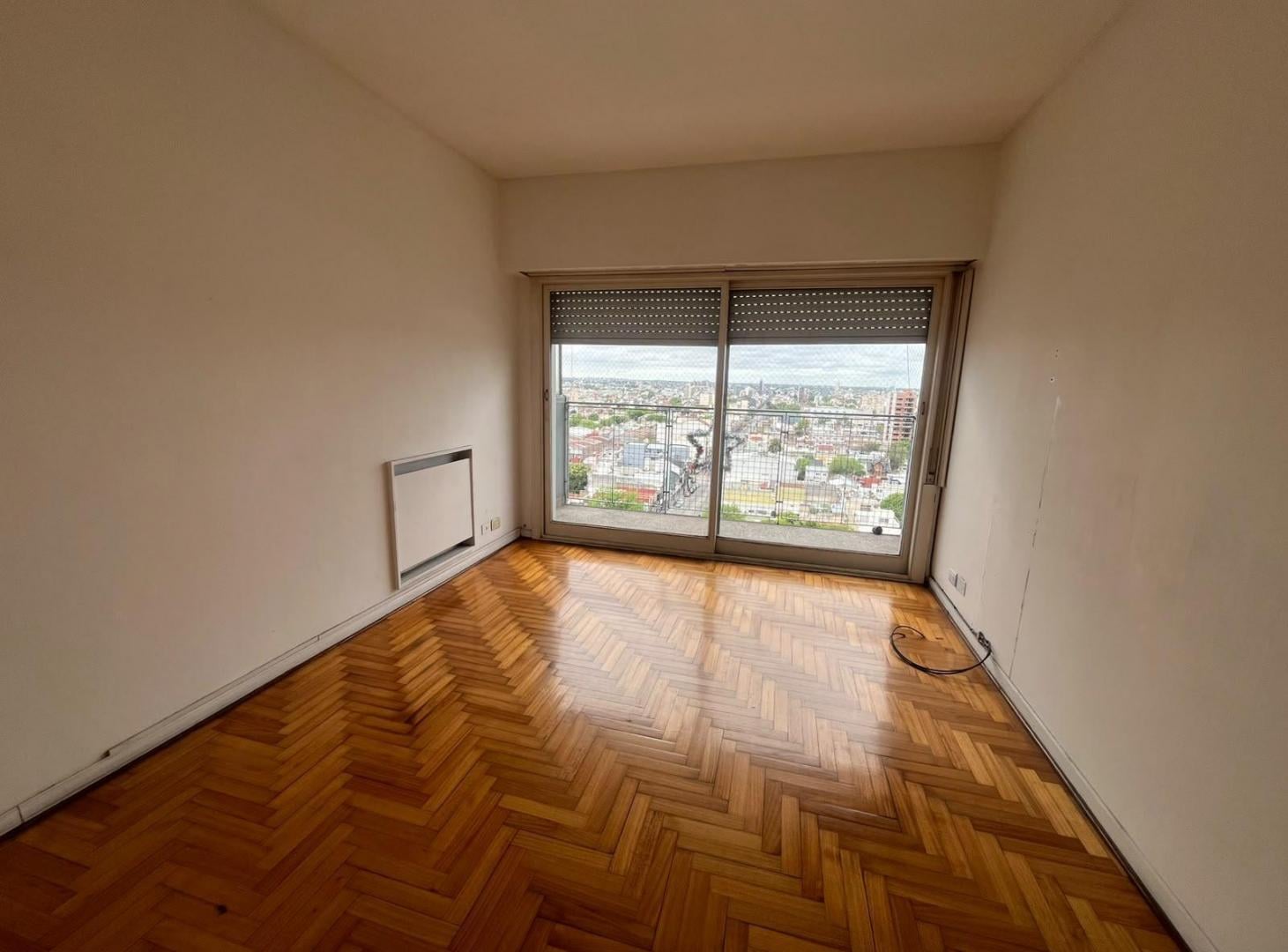 Foto de ALQUILER DEPARTAMENTO 2 AMB 40 M2 VALENTIN ALSINA, imagen 1
