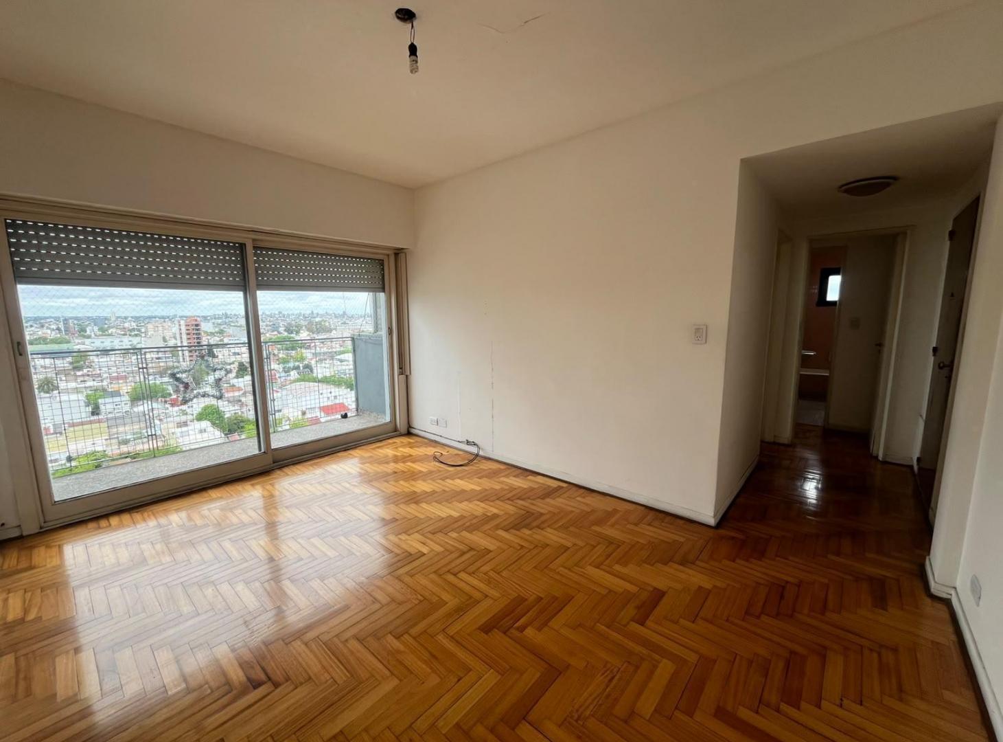 Foto de ALQUILER DEPARTAMENTO 2 AMB 40 M2 VALENTIN ALSINA, imagen 2