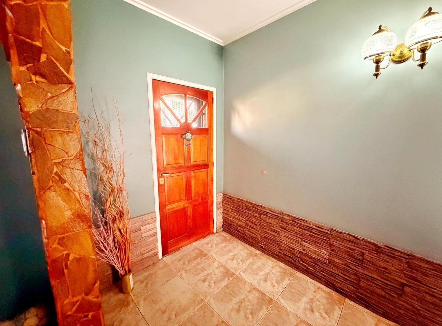 Foto de VENTA CASA 4 AMBIENTES LANUS GARAGE PATIO, imagen 5