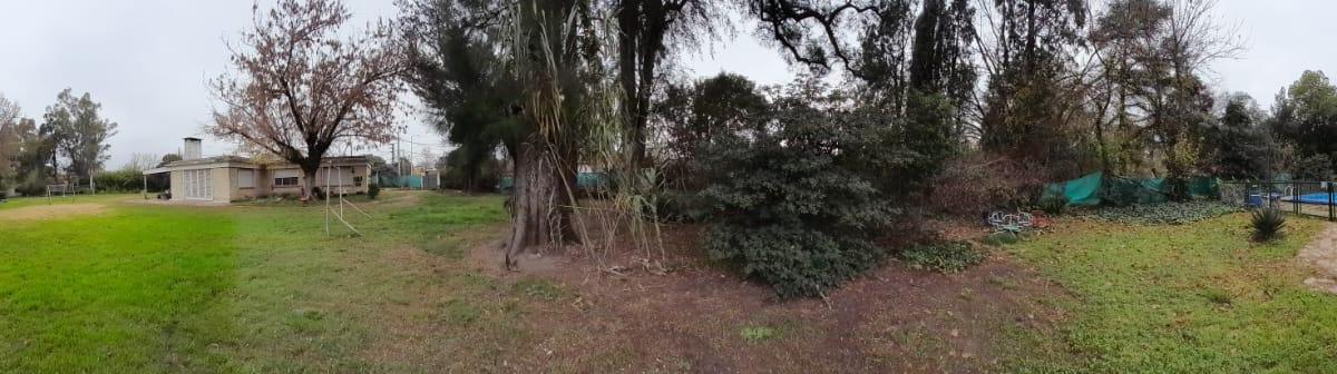 3 Lotes (Quinta) 8800 m² Casa con Caballeriza y Pileta Buena Ubicación 2