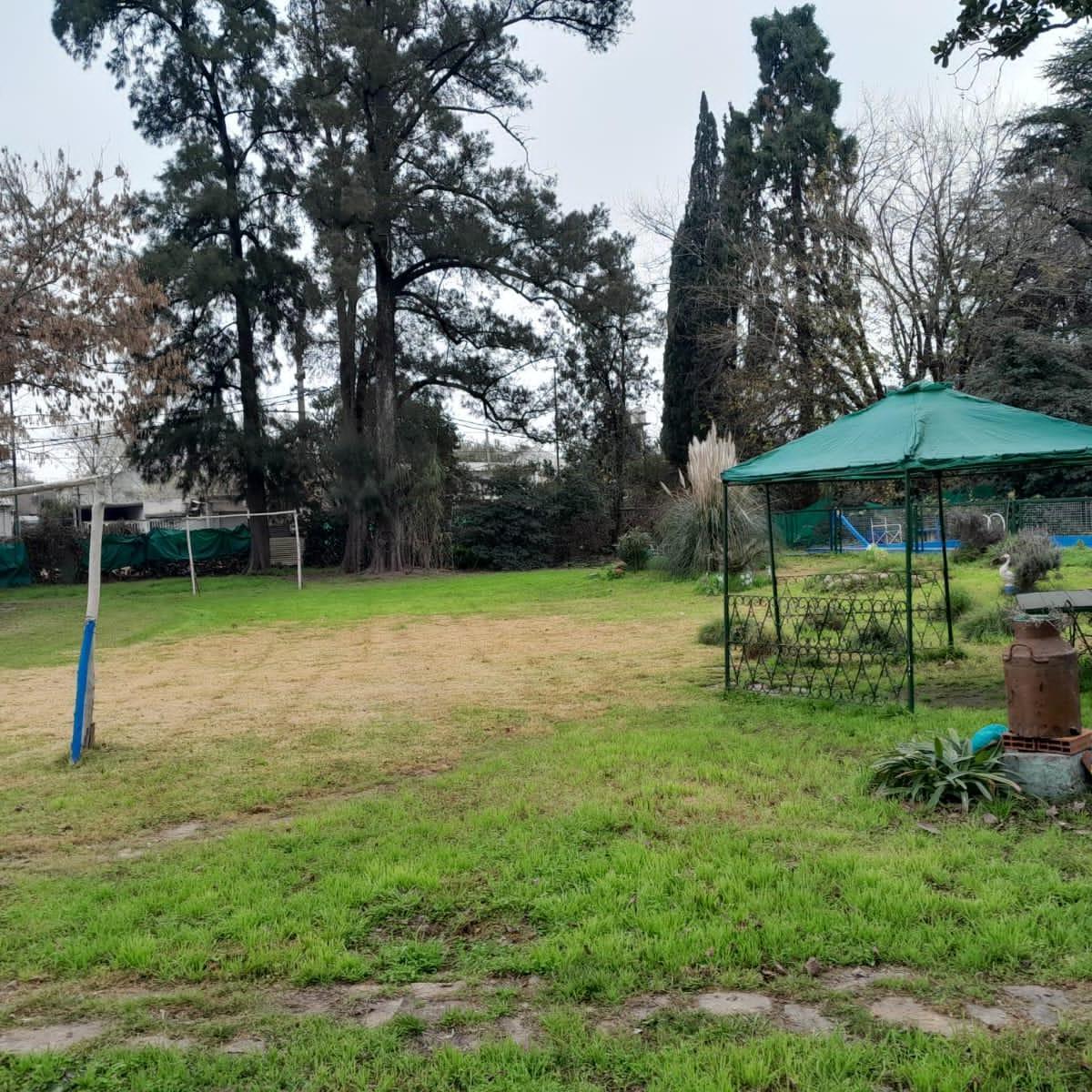 3 Lotes (Quinta) 8800 m² Casa con Caballeriza y Pileta Buena Ubicación 3
