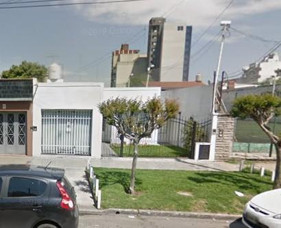 OPORTUNIDAD! Lote 8,66 x 43,30 Zonificación C1 Fos 0,6 Fot 3 Densidad 900 Hab
