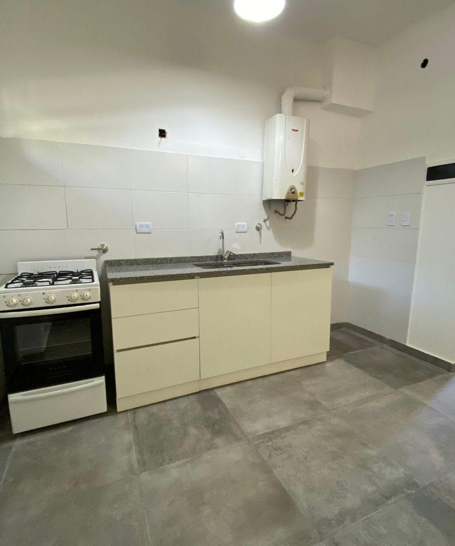 Foto de Departamento PB al Frente 3 Ambientes con Patio Sin expensas!, imagen 4