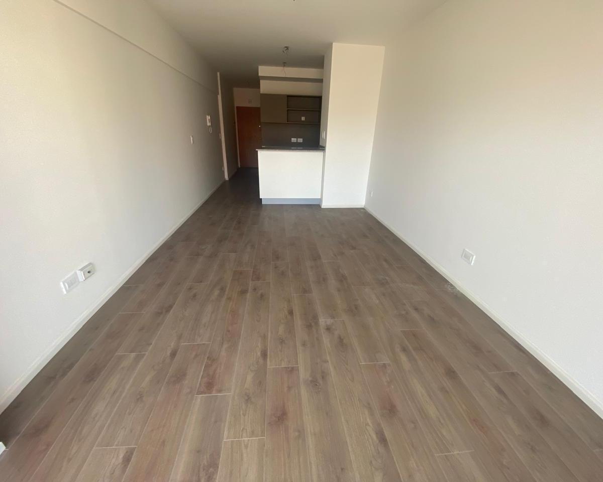 OPORTUNIDAD!, NUEVO, COCHERA, PISO 8, CFRENTE A PULMON. VISTA ABIERTA. ESP-LAVARROPAS. PISCINA.