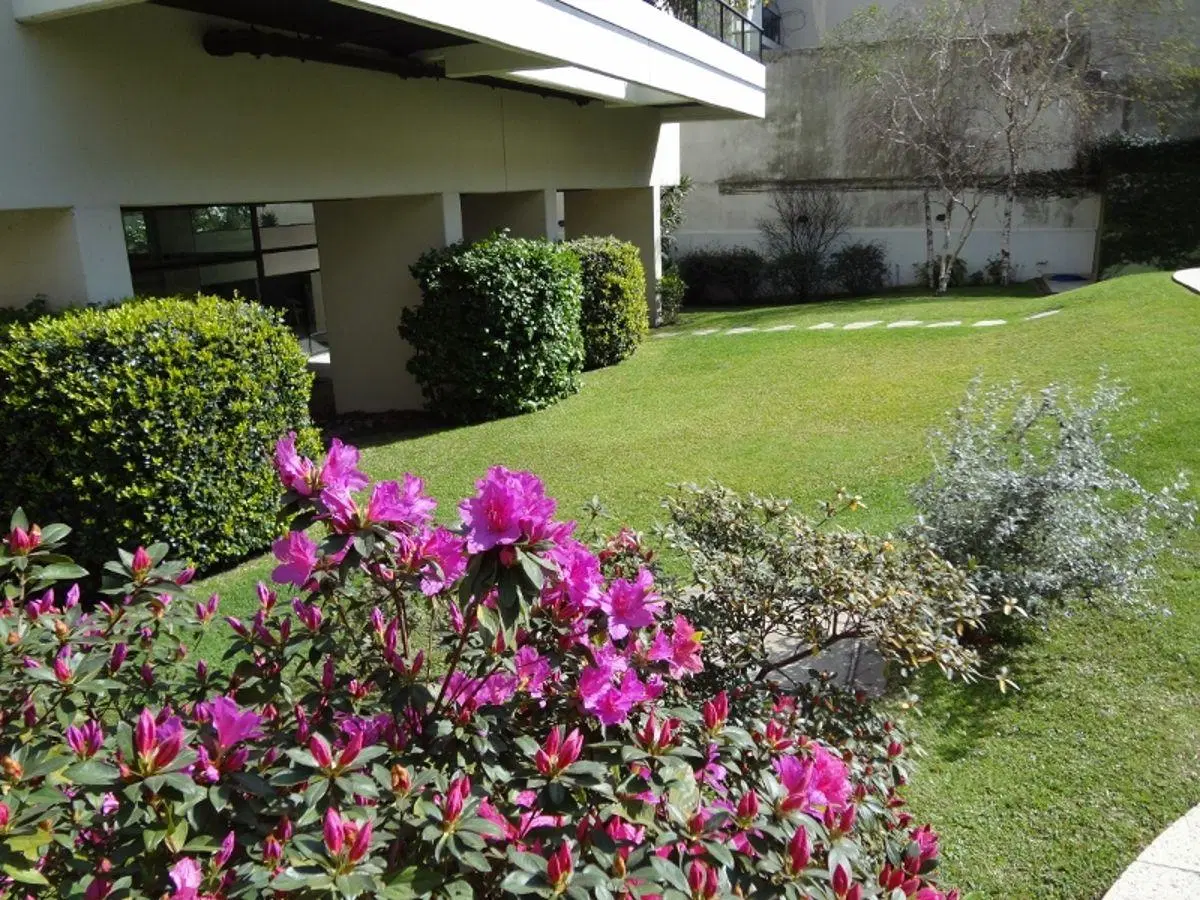 Torre de Categoría en Recoleta, 2 Dorm, 2 baños, cocina office, balcón aterrazado. Excel Amenities. 4