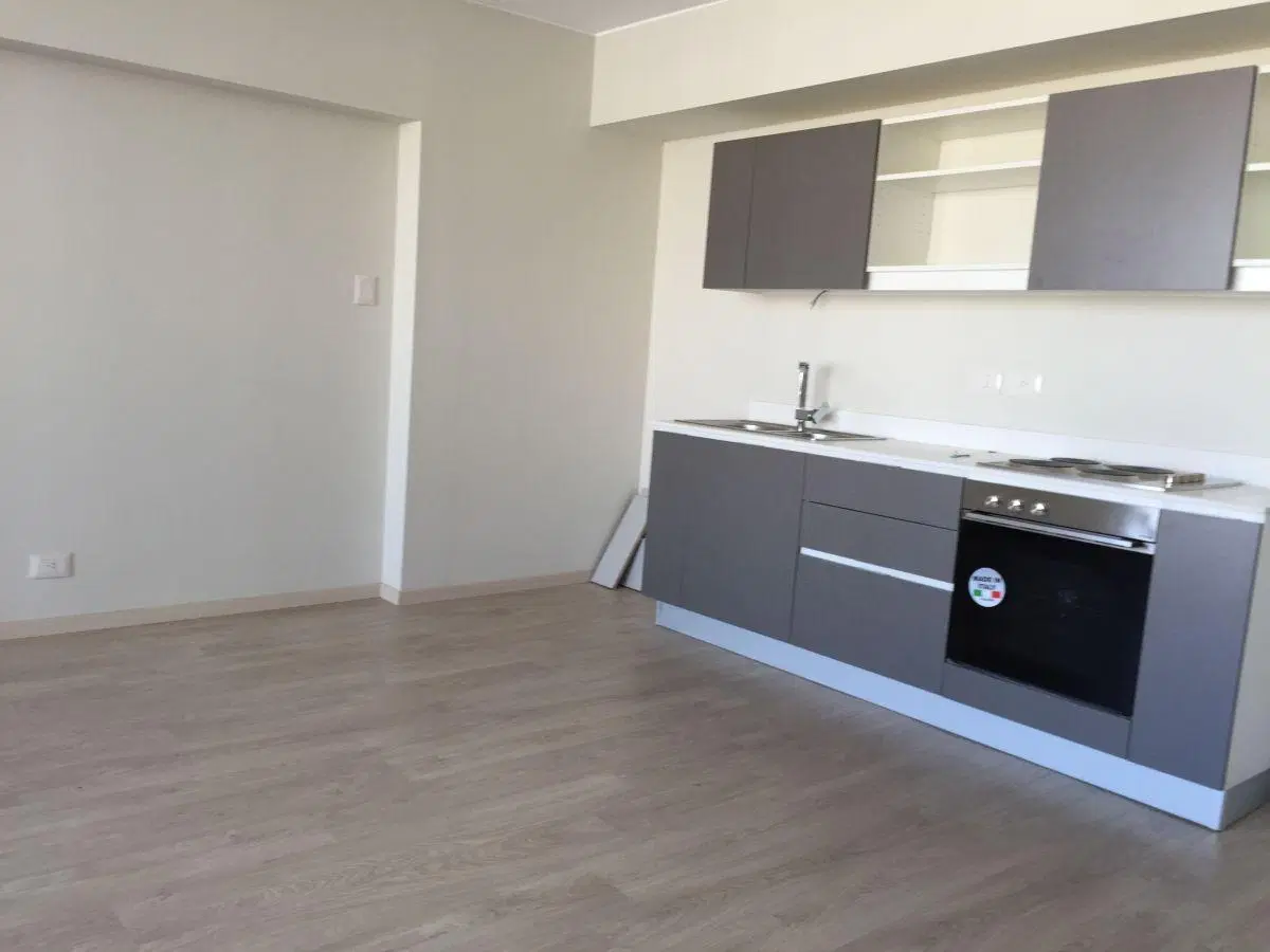 EXCELENTE DEPTO 2 AMB, TOILETTE. COCHERA,TORRE AISENSON. EXCEL AMENITIES. VISTA A PISCINA, BALCON. 1