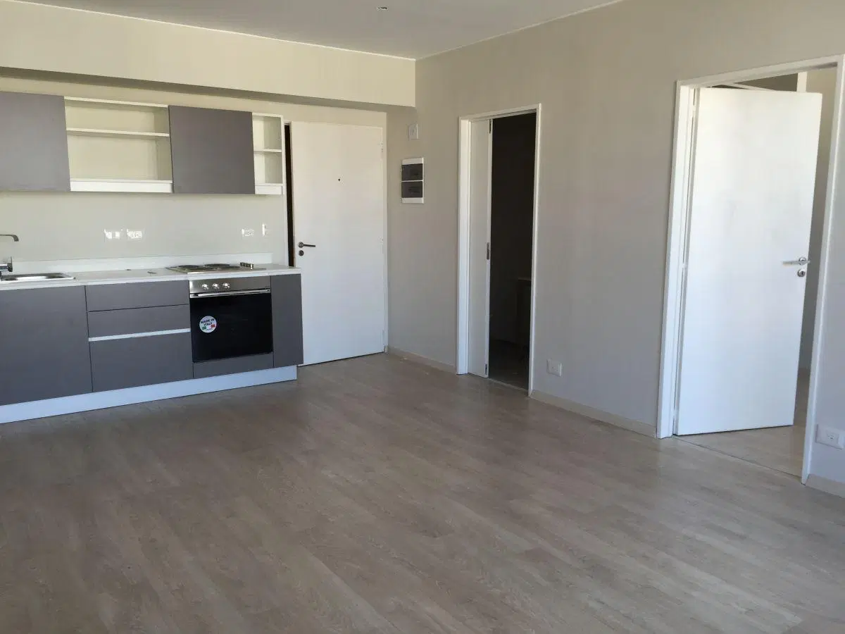 EXCELENTE DEPTO 2 AMB, TOILETTE. COCHERA,TORRE AISENSON. EXCEL AMENITIES. VISTA A PISCINA, BALCON. 2