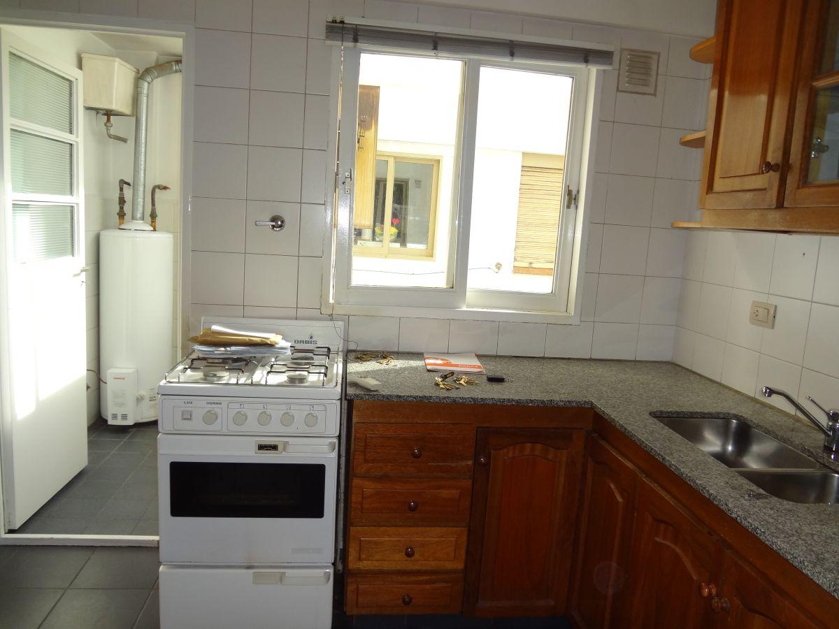 Foto de Depto de 3 ambientes con amplio balcon. cochera. Apto Crédito, imagen 3