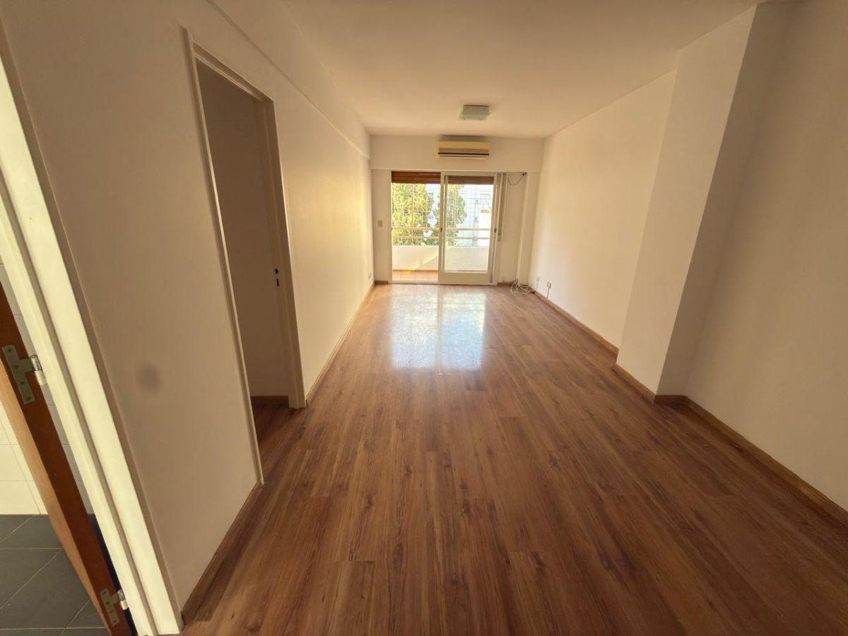 Foto de Depto de 3 ambientes con amplio balcon. cochera. Apto Crédito, imagen 4