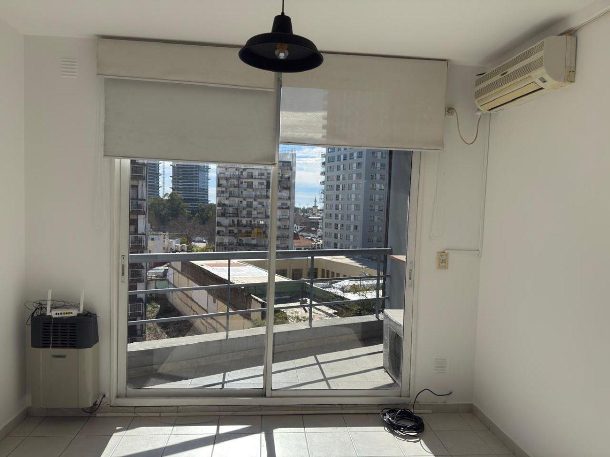 Foto de AMPLIO, DIVISIBLE, FRENTE CON VISTA ABIERTA. BALCON. APTO PROF.PALERMO, imagen 3