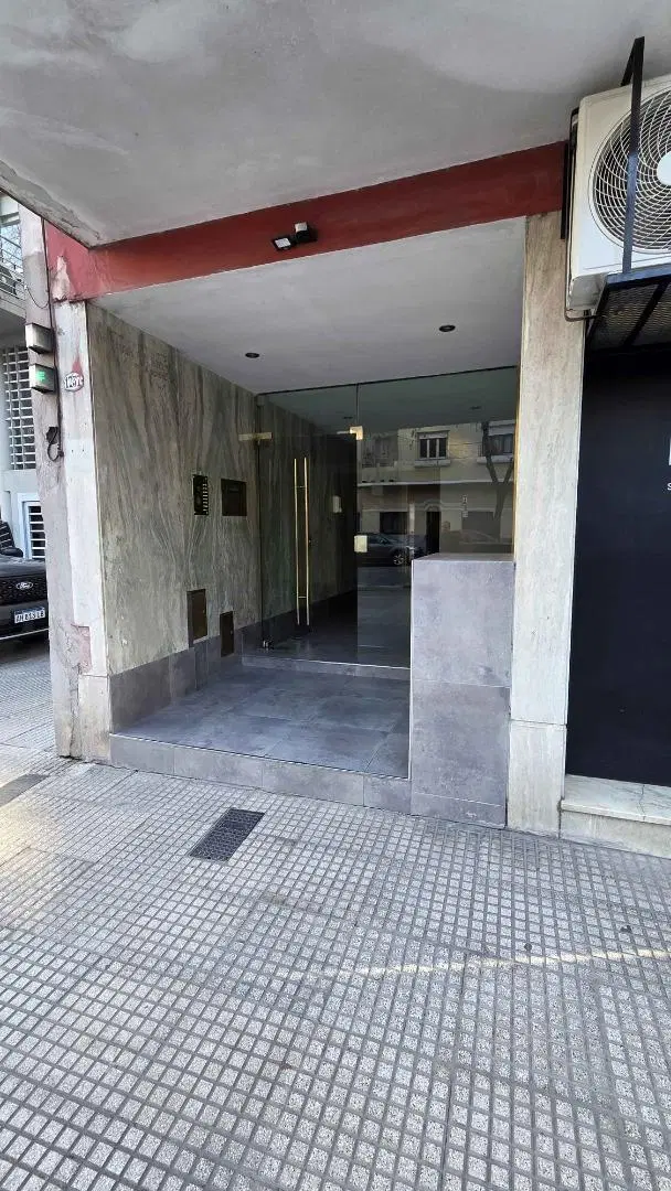 Departamento 3 ambientes con Dependencia y Patio 3