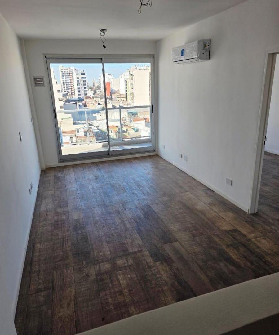 Foto de 2 Ambientes estrenar al frente balcón corrido 44m2 U$114.000.-, imagen 3