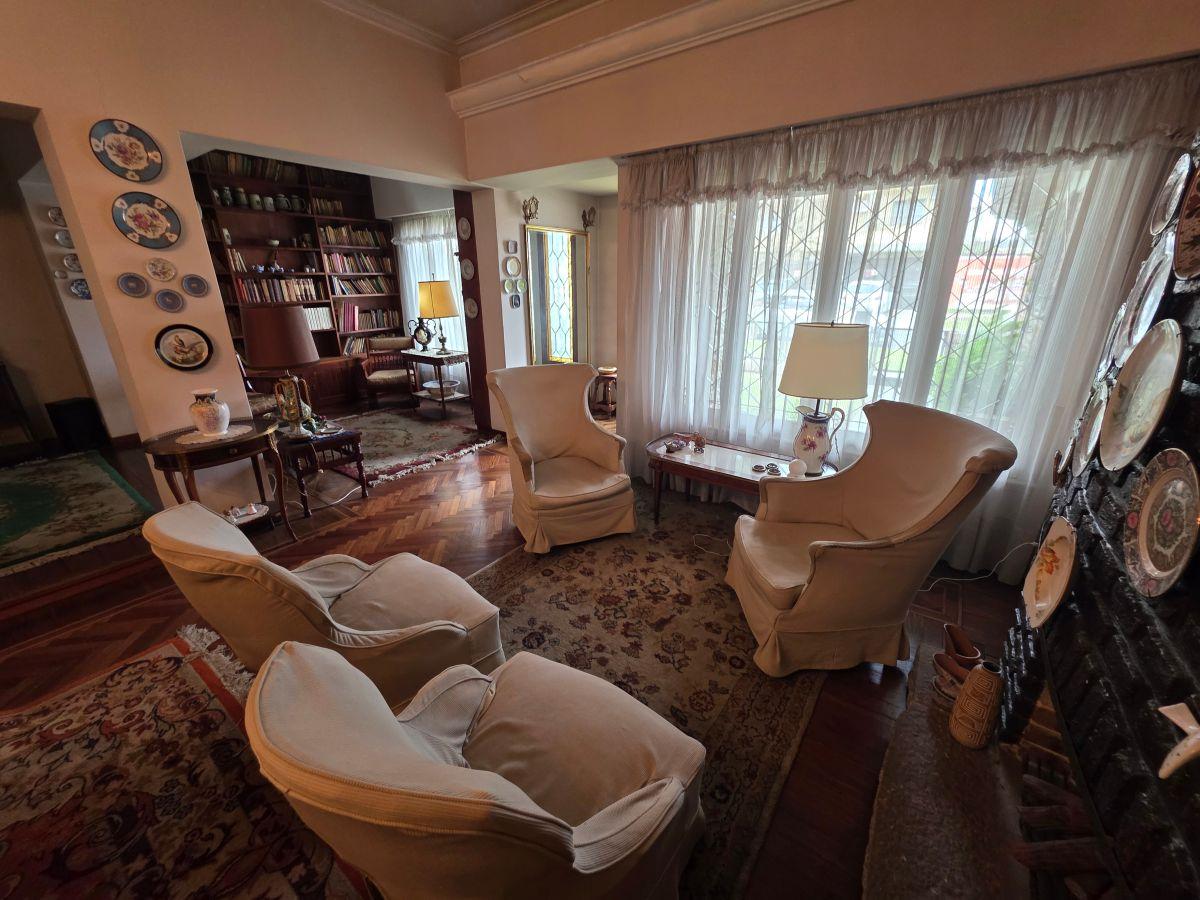 Foto de Barrio Inglés Casa Chalet 4 Ambien jardín y cochera p2 autos, centro, imagen 3