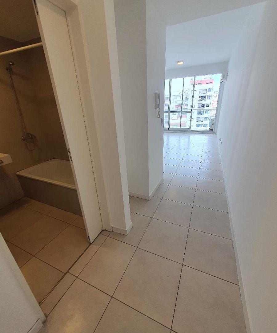 Foto de 1 Ambientes 34m2 J. M. Moreno 300, pileta, SUM 2 parrillas - $650.000, imagen 2
