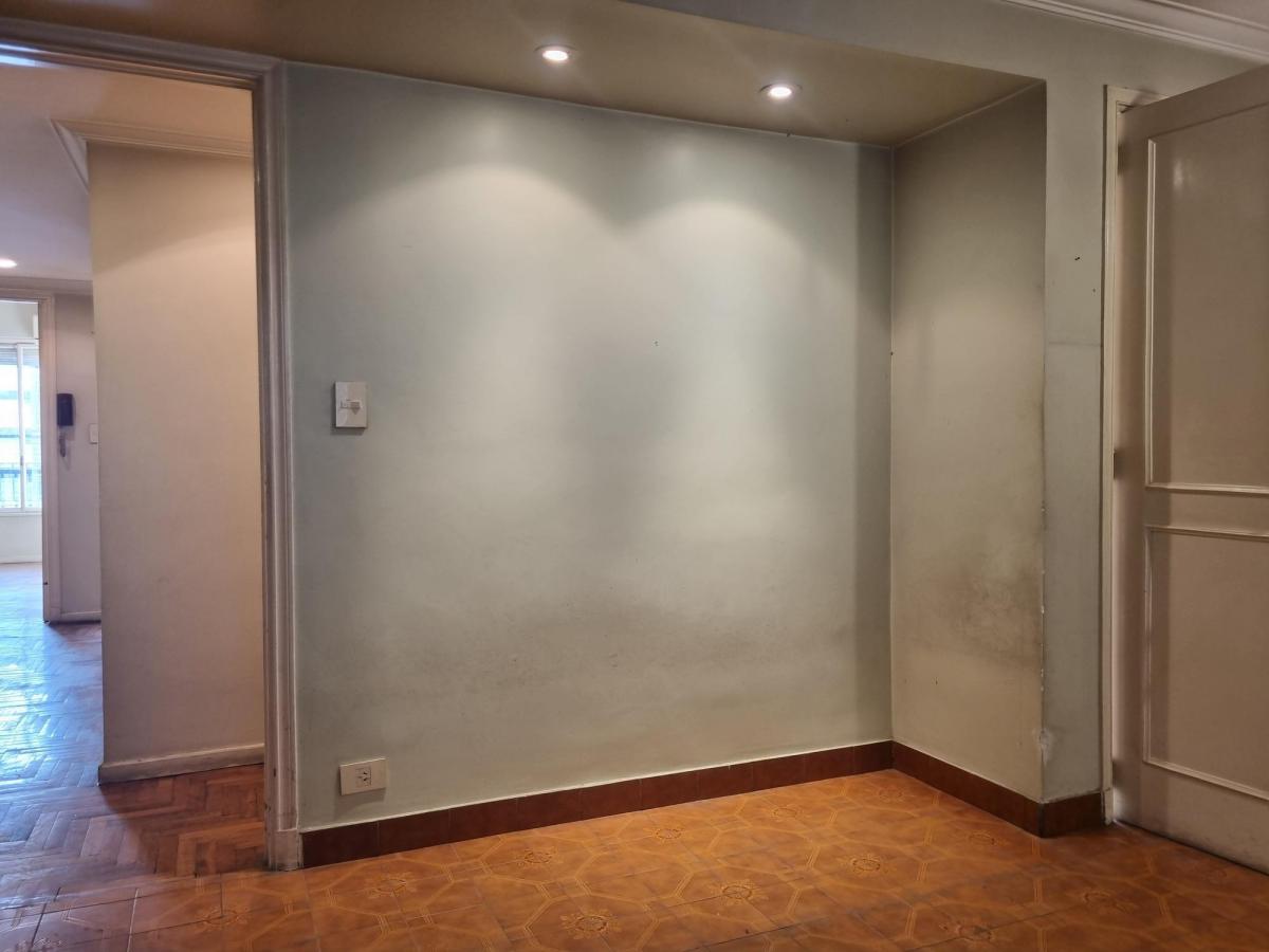 Pza San Martin - Santa Fé y Pellegrini - 149 m² - Piso Alto - Lleno de Luz y Sol 2