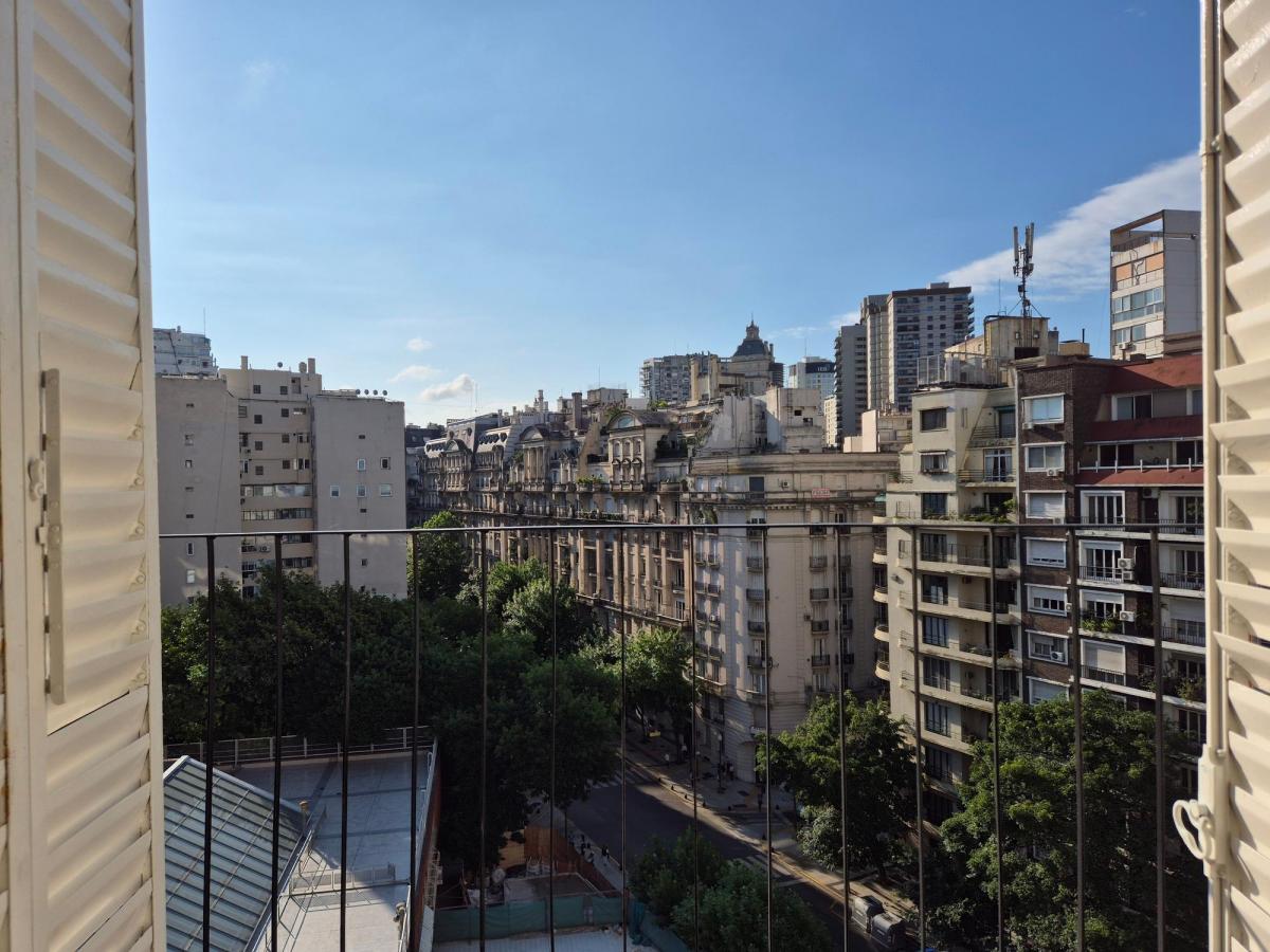 Plaza San Martín - Vista Panorámica - 250 m² - Cochera - Vigilancia 4