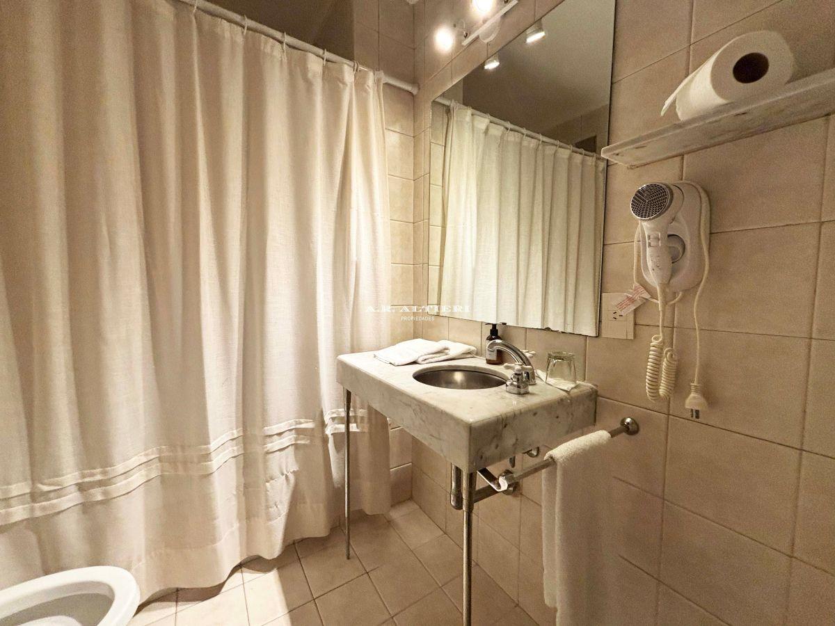 Venta - Departamento - 2 Ambientes Amoblado - Impecable - Seguridad 24 - Apto